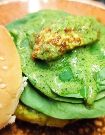 Descubre un mundo de sabores refinados y texturas sorprendentes en cada bocado